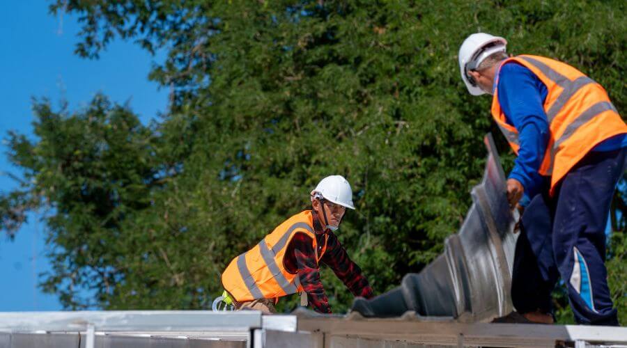 Expert top industrial roofings services in Adrian, MI